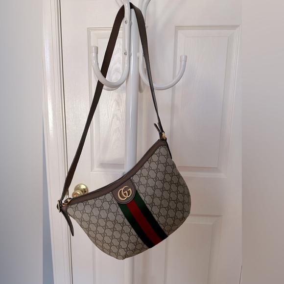 Authentic Gucci Ophidia GG Small Crossbody Bag - Picture 2 of 13